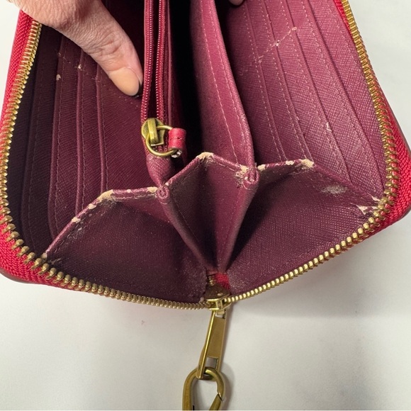 Fossil Emma Crimson RFID Zip Large Wristlet Wallet - Picture 7 of 9